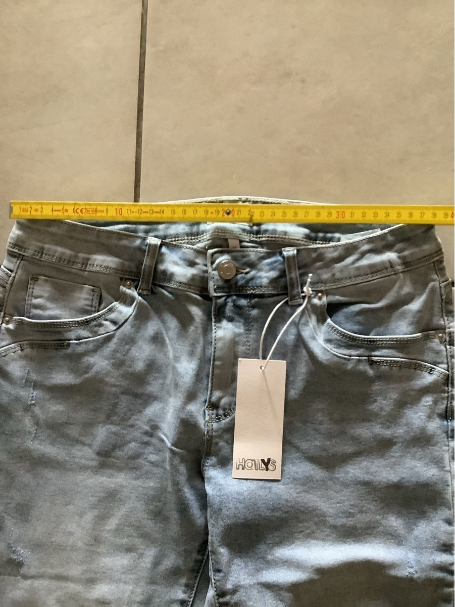 Jeans: Jeans knielang – Nuovo e nell'imballaggio originale da Auenstein venduto da mouse68 3