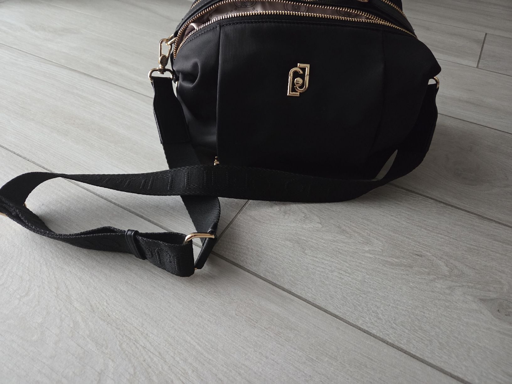 Liu Jo Borse da donna: neuwertig Liu Jo bag nylon – Nuovo (secondo la descrizione) da bellinzona venduto da zeus6535 5