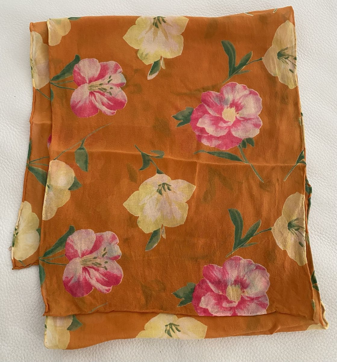 Foulard & Sciarpe: Seiden Schal 🌸 – Usato da Opfikon venduto da Luis144 5