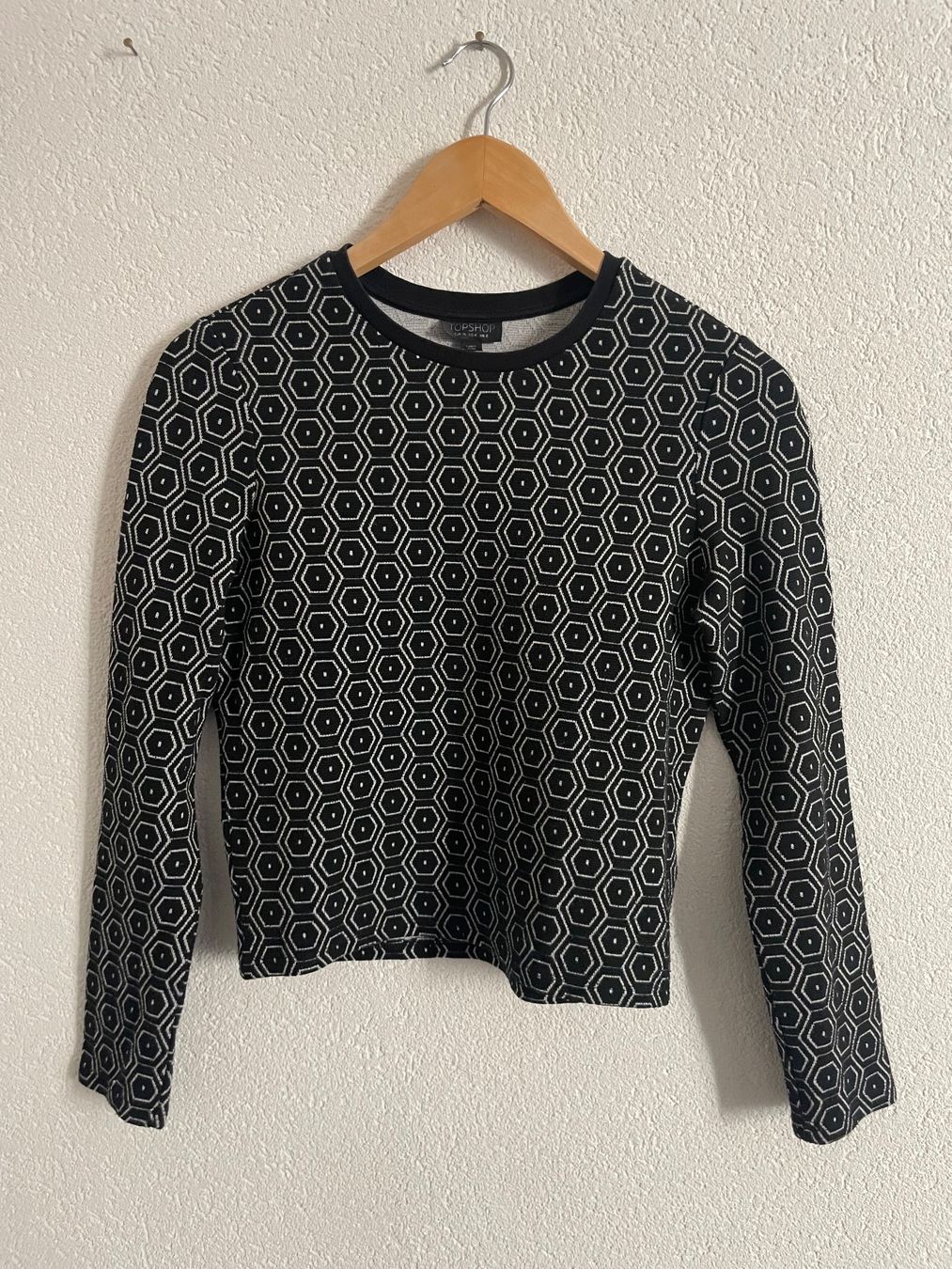 Maglioni & Felpe: Topshop sweater – Usato da Neuchâtel venduto da Enoemis_ 1