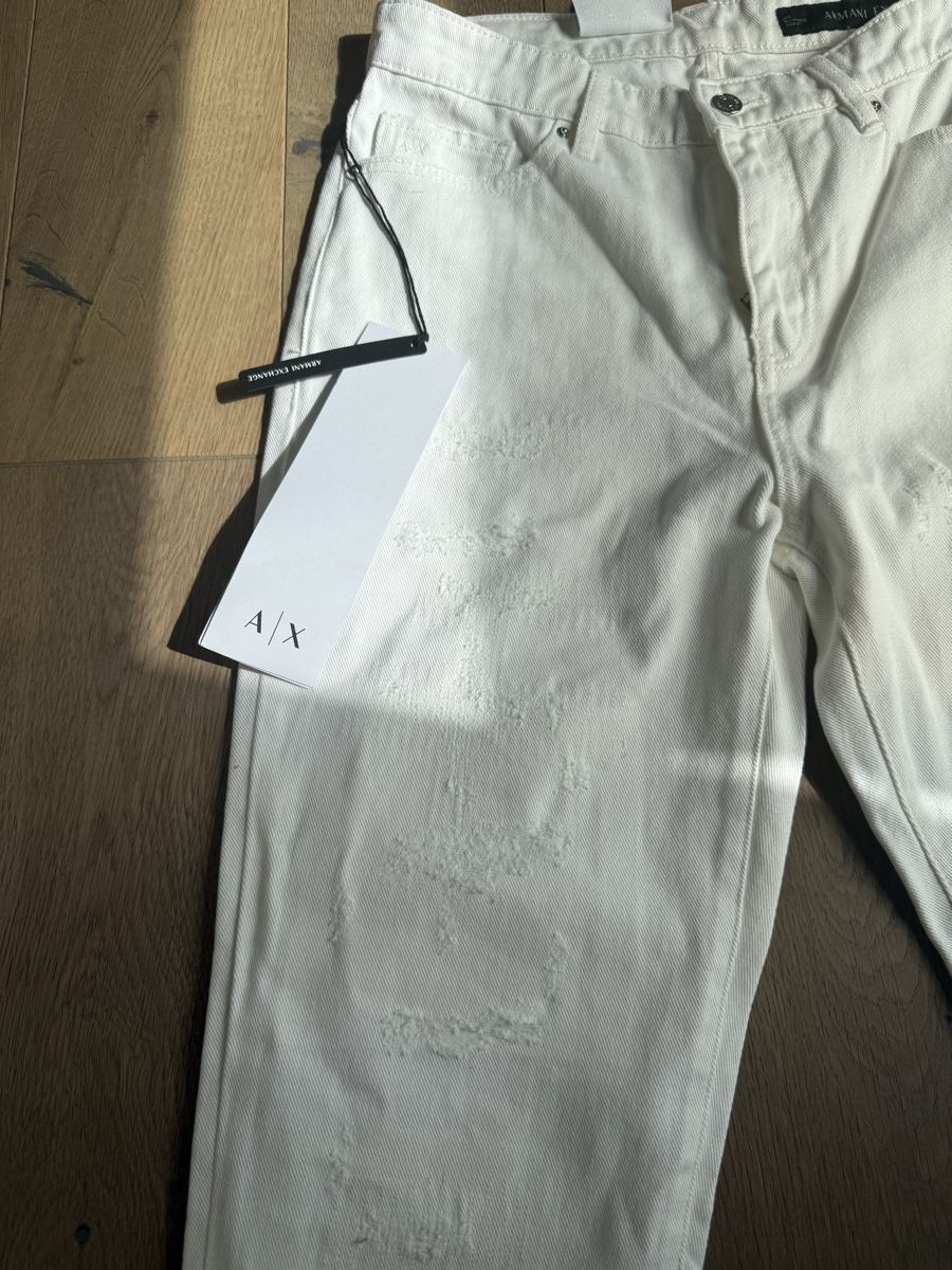Armani Jeans: New Armani exchange J06 white jeans, 27 – Neu und originalverpackt aus Zug von Nat.yushkevich 4