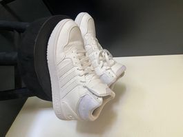 Adidas Sneakers weiss Groesse 41 guter Zustand