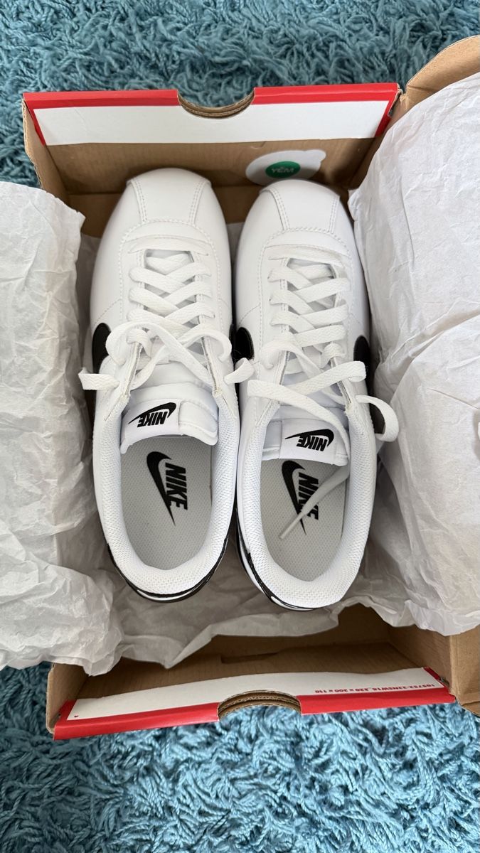 Nike Scarpe da donna: Nike Cortez White Black Leather – Nuovo e nell'imballaggio originale da Kloten venduto da liu_65tx 6