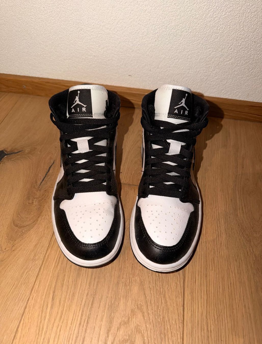 Jordan Herrenschuhe: Original Air Jordan Mid, Grösse 38.5 , neuwertig – Neu (gemäss Beschreibung) aus Salgesch von lucloc99 1