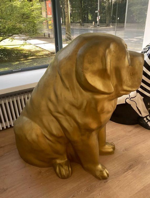 Tutte le decorazioni: BernArtiner Skulptur Hund - Bernardiner – Usato da Bern venduto da hotcars24 2
