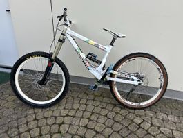 Commencal Supreme DH V2 World Championship 