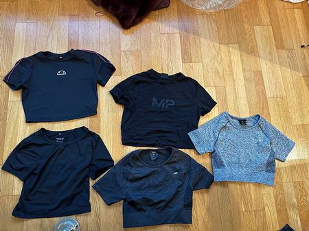 7x Sport-Crop-Shirts Grösse M/38