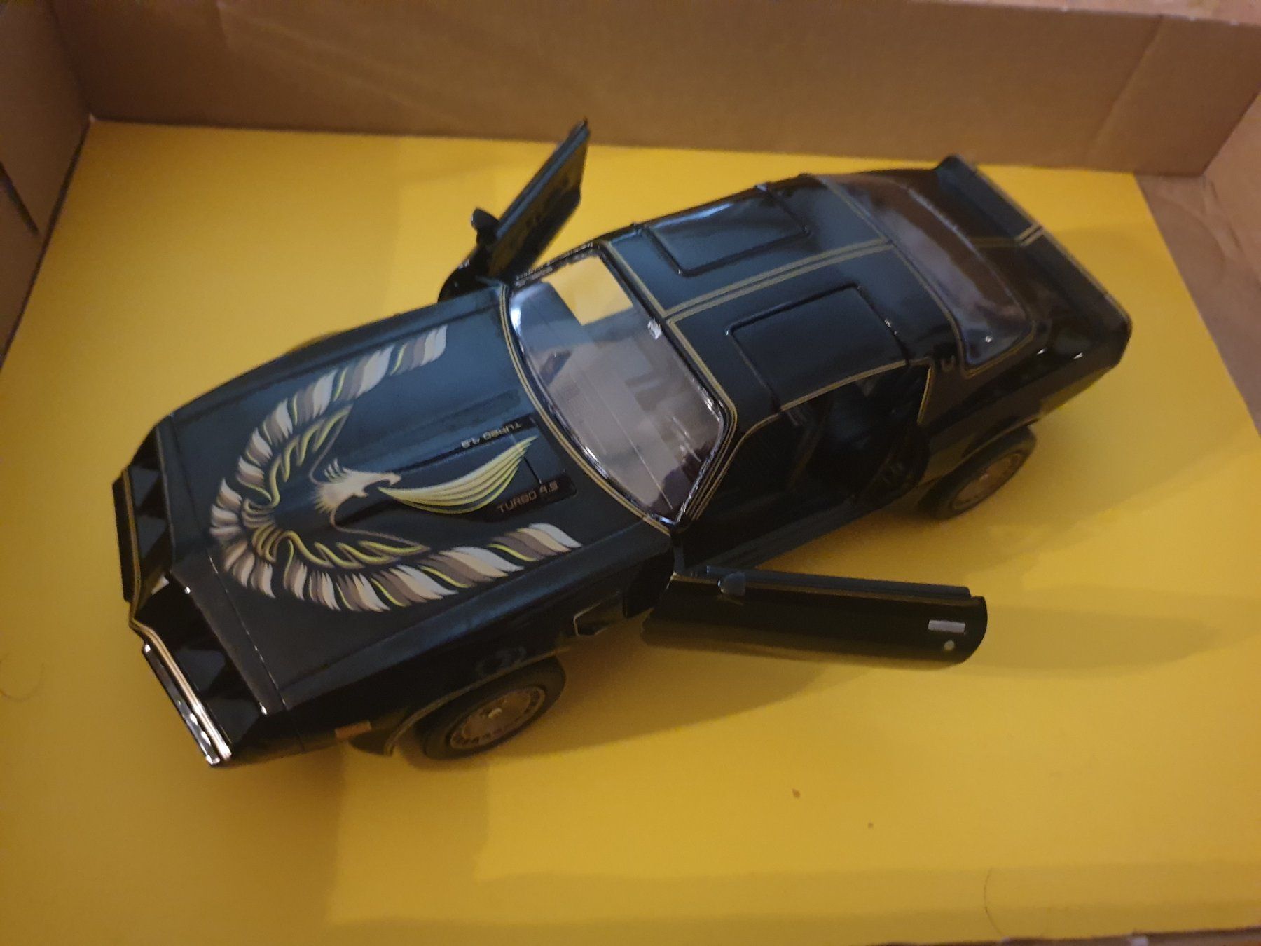 Greenlight Modellini d'auto: Greenlight 1980 Pontiac Firebird T/A – Nuovo e nell'imballaggio originale da Oftringen venduto da Rotor 4