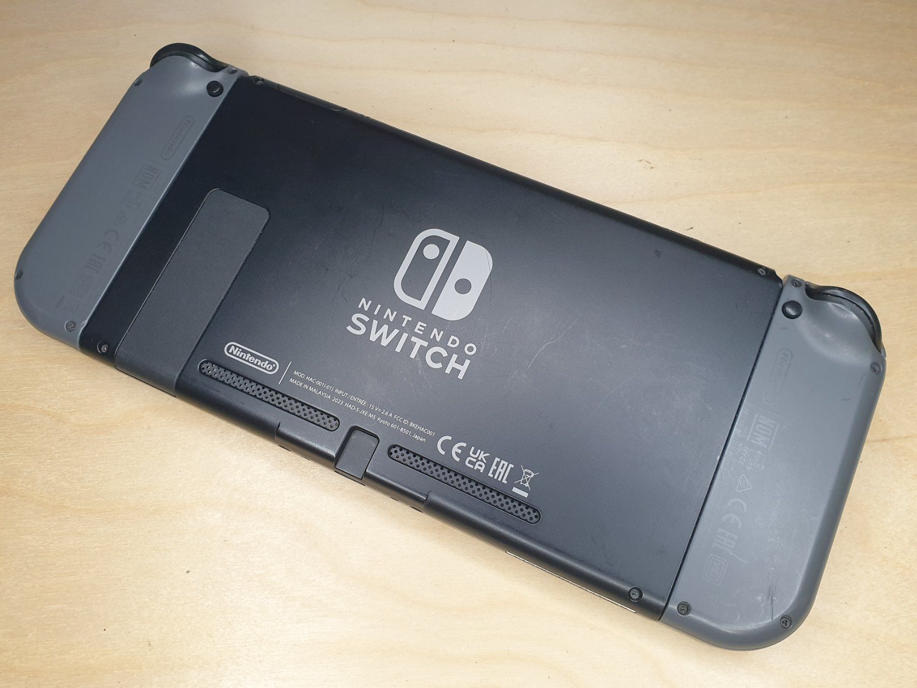 Nintendo Console: Console Nintendo Switch – Usato da Posieux venduto da Csardas. 2