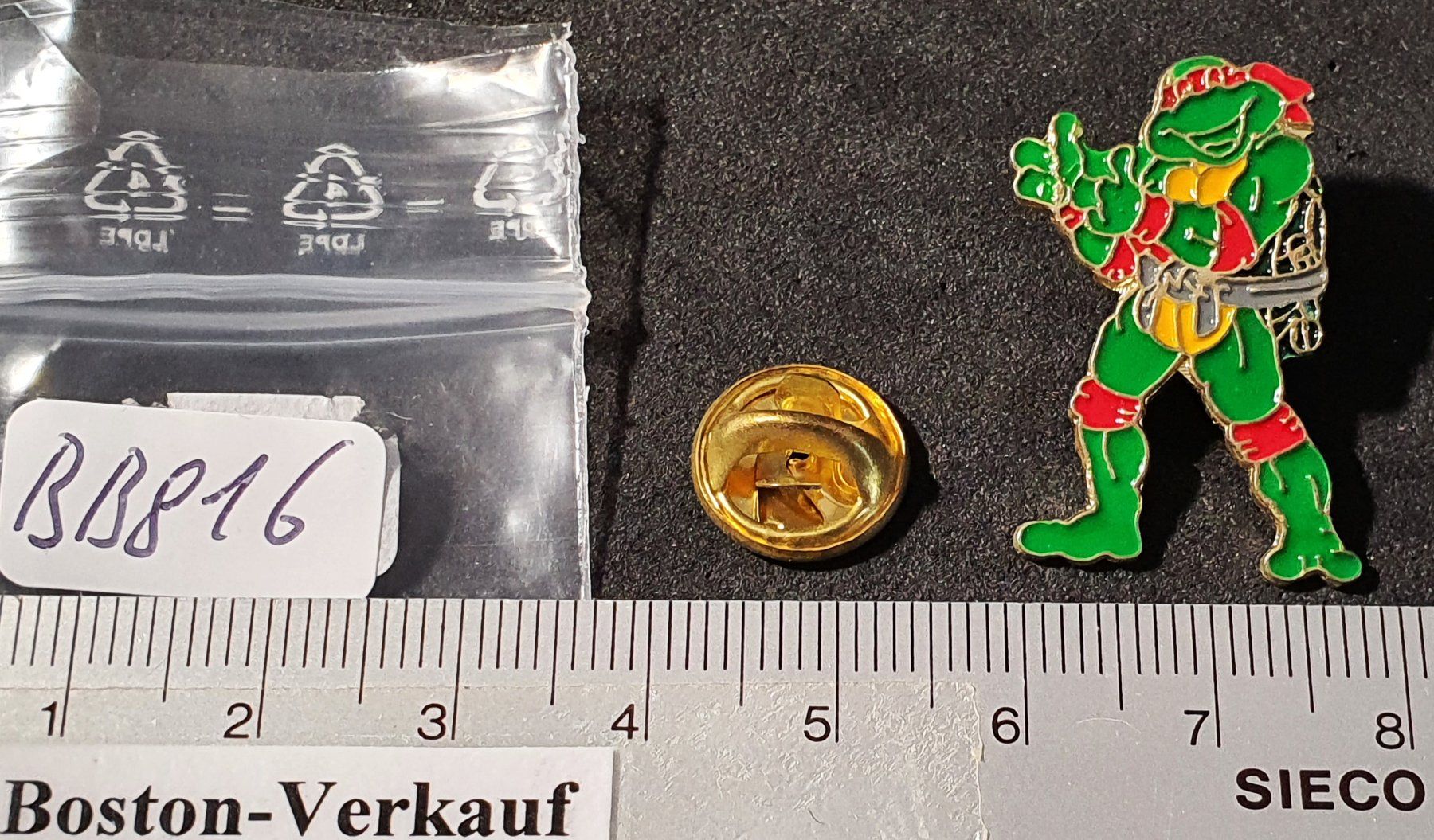 Placchette & Badge: BB816 - Pin Ninja Turtles Raphael – Usato da Reinach BL venduto da Boston-Verkauf 1
