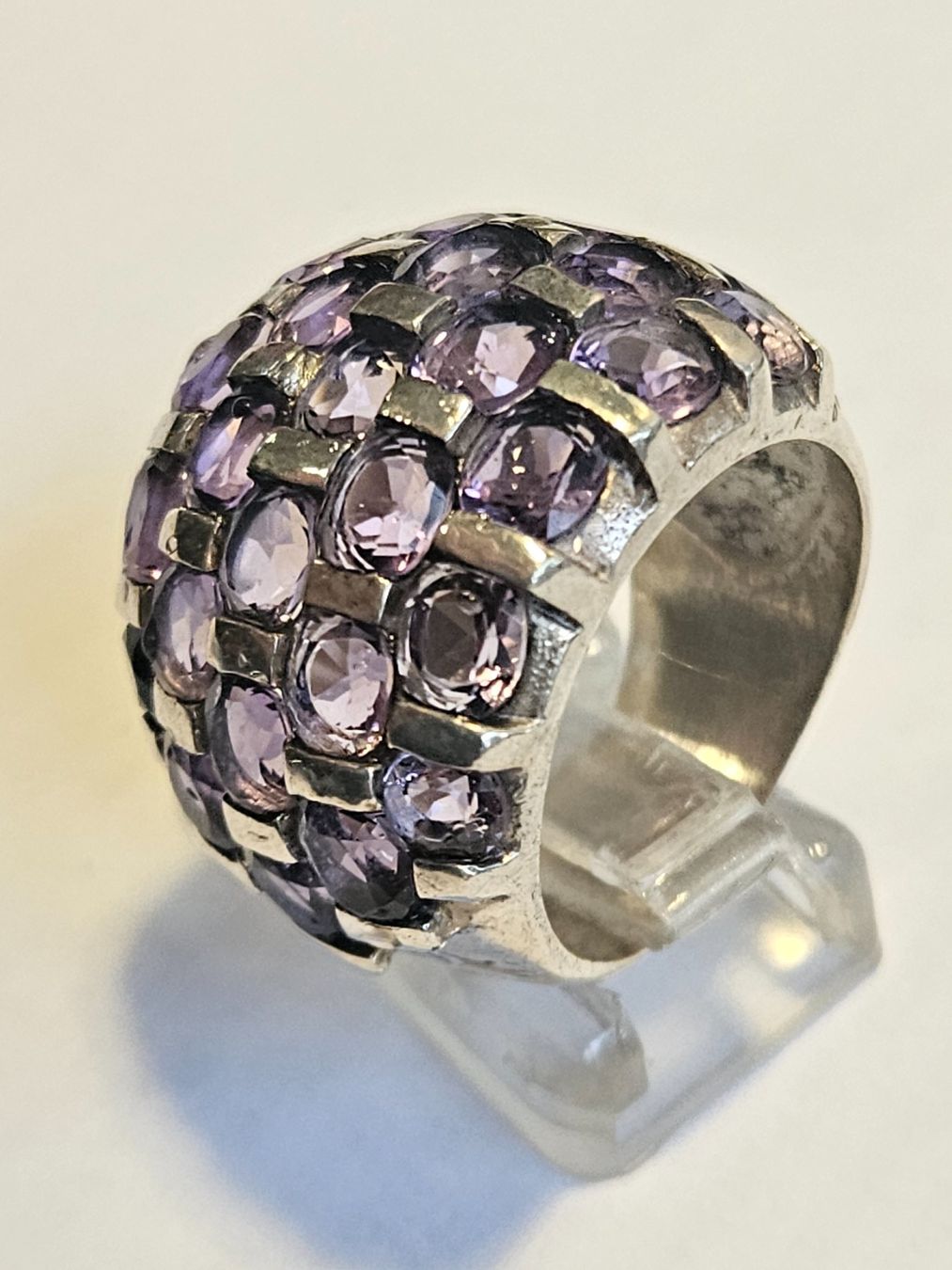 Anelli: Ring Silber mit lila Amethist Steinen Grösse 58 – Nuovo (secondo la descrizione) da Zürich venduto da Bieter04 6
