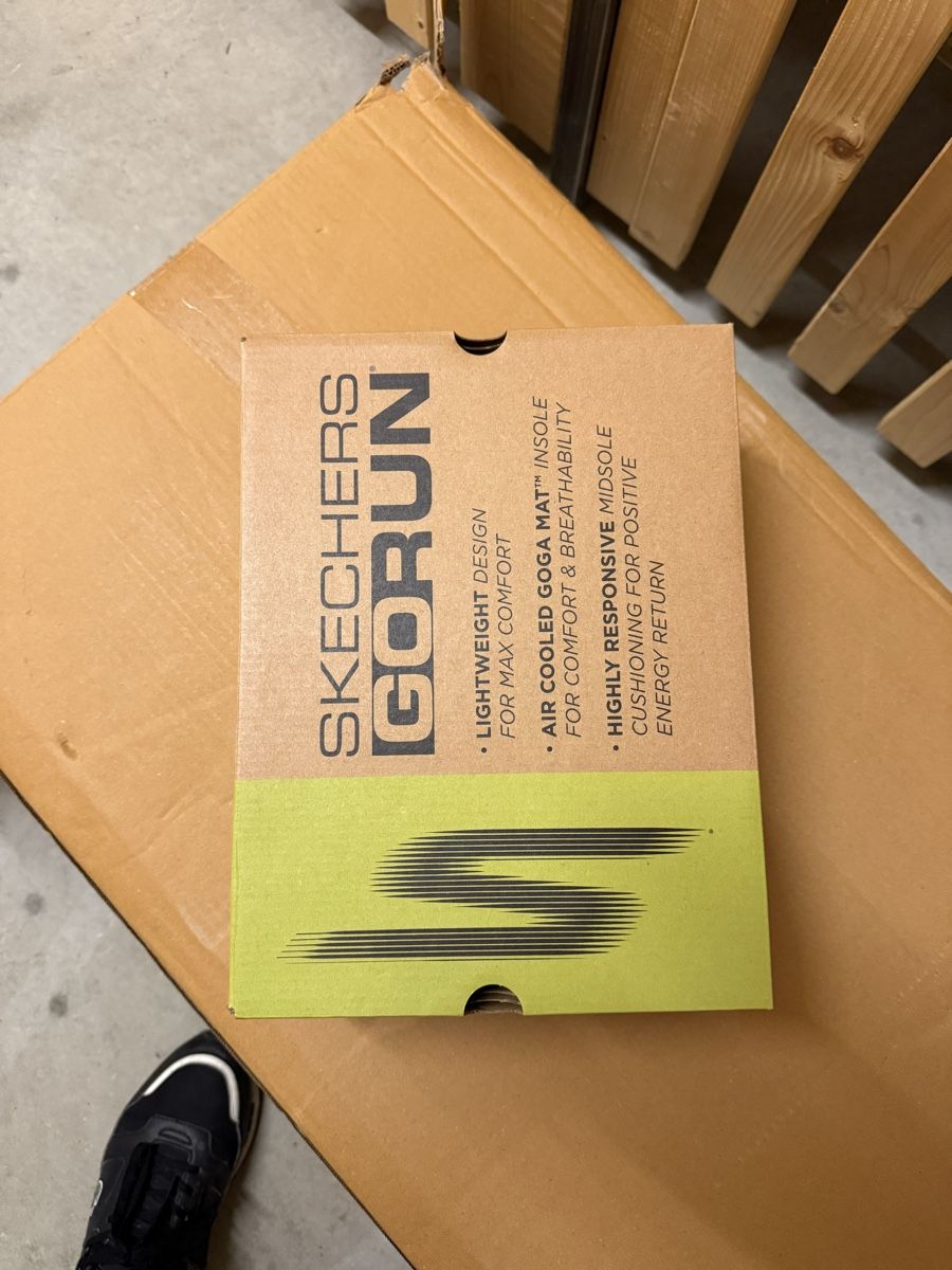 Skechers Scarpe da uomo: Chaussures SKECHERS 42, homme – Nuovo e nell'imballaggio originale da Morges venduto da may_2zmw 1