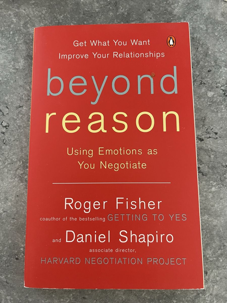 Libri: Beyond reason: using emotions to negotiate – Nuovo (secondo la descrizione) da Châtelaine venduto da EvelinaT