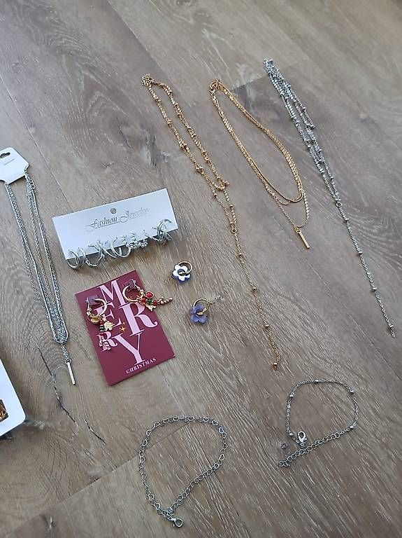 Altri gioielli: Modeschmuck gold und silber – Nuovo (secondo la descrizione) da Grächen venduto da jan_9wyc 2