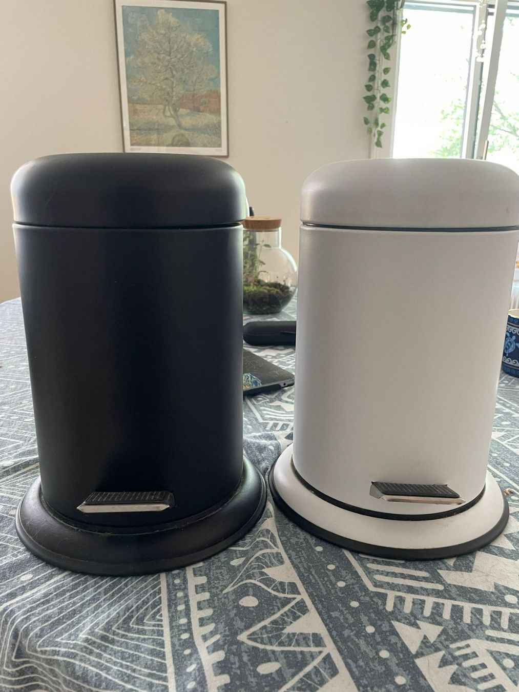 Cestini per rifiuti: 2x Pedal Bins - Black & White - Kitchen/Office - Clean Look – Usato da Luzern venduto da kim_my9c 1