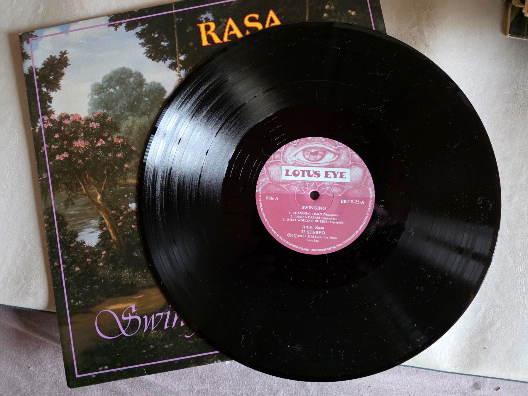 Dischi in vinile: LP : RASA Swinging - Lotus Eye - BBT-S-25 – Usato da Walterswil BE venduto da Lonitti 3