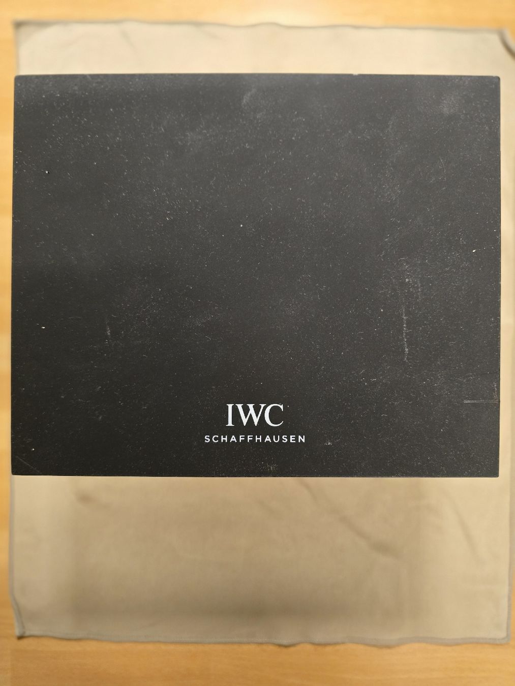 IWC Boîtes de montres: IWC box Medium – D'occasion à S. Antonino par paoloc1842