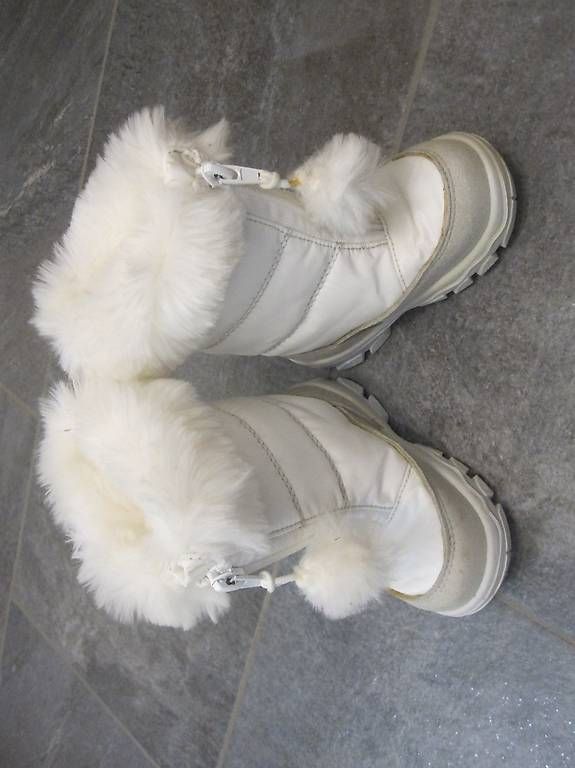 Scarpe per ragazze: Kinderschuhe – Usato da Saland venduto da k_z_tny8 1