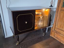 Vintage Bar Schrank, 50er Jahre, mit Rollen