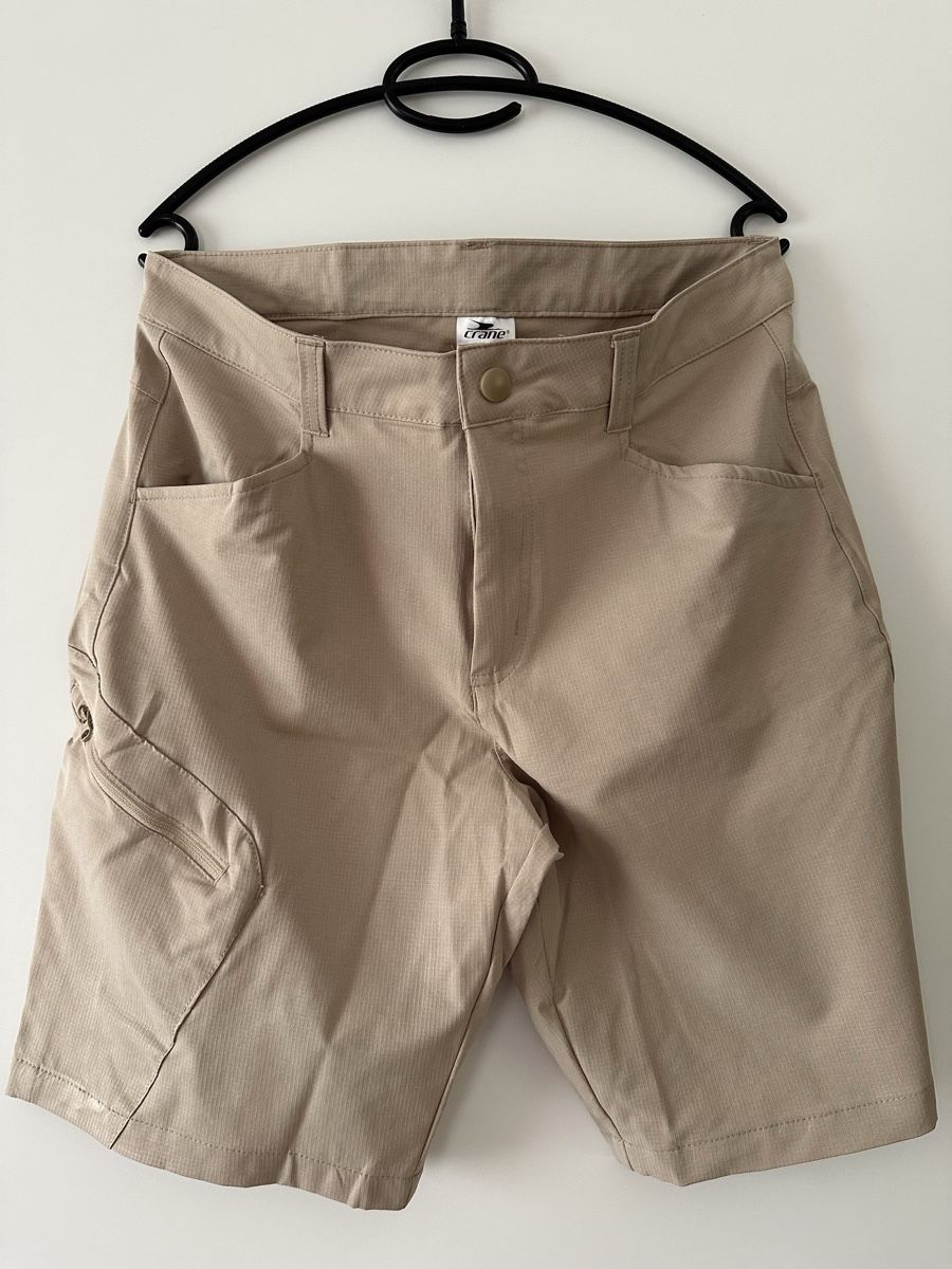 Hosen: Kurze Hose, beige, Gr. M – Gebraucht aus Ermatingen von nic_x2tf