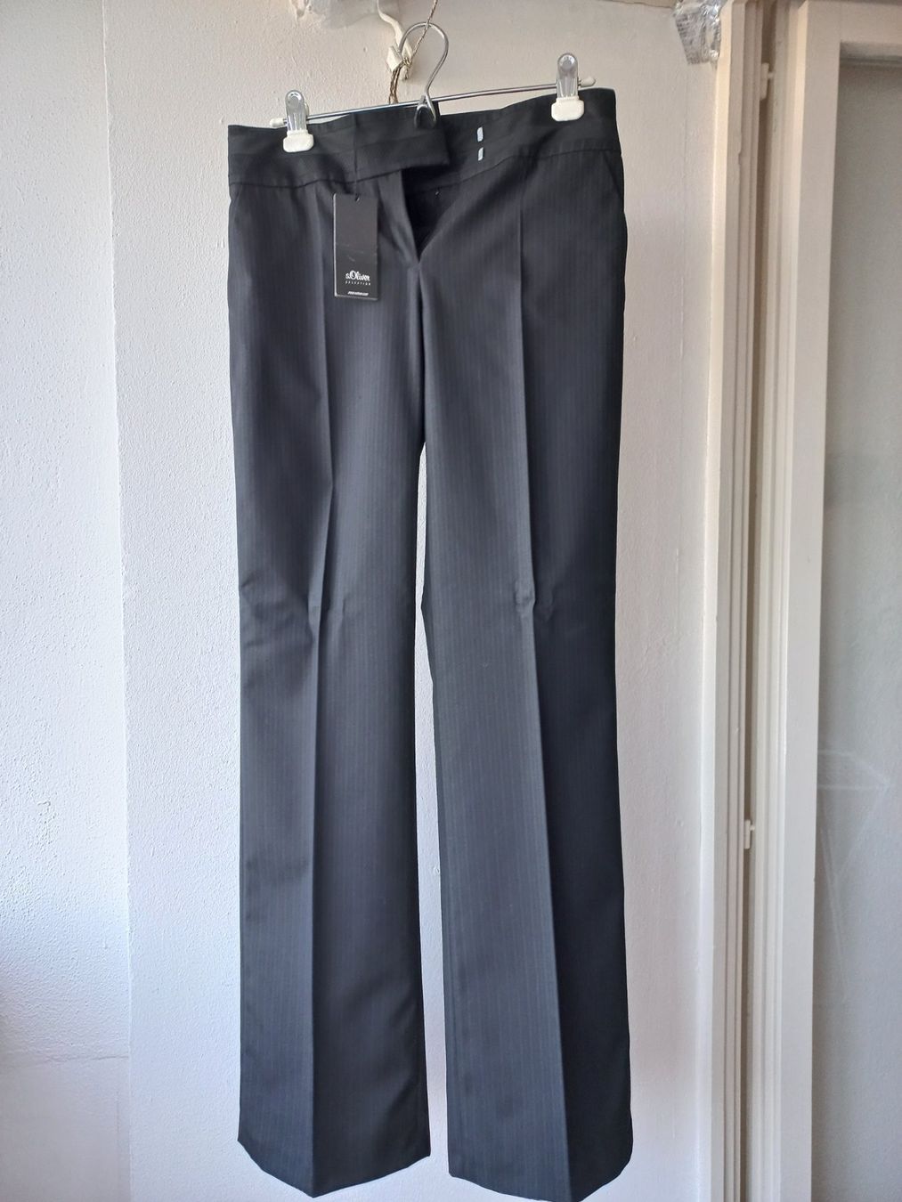 Completi & Tailleur: Ensemble de tailleurs S Oliver – Nuovo (secondo la descrizione) da Châtelaine venduto da ing_mb6r 1