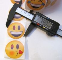 NEU  Smiley Emoji Sticker 38mm Total 56 Stück