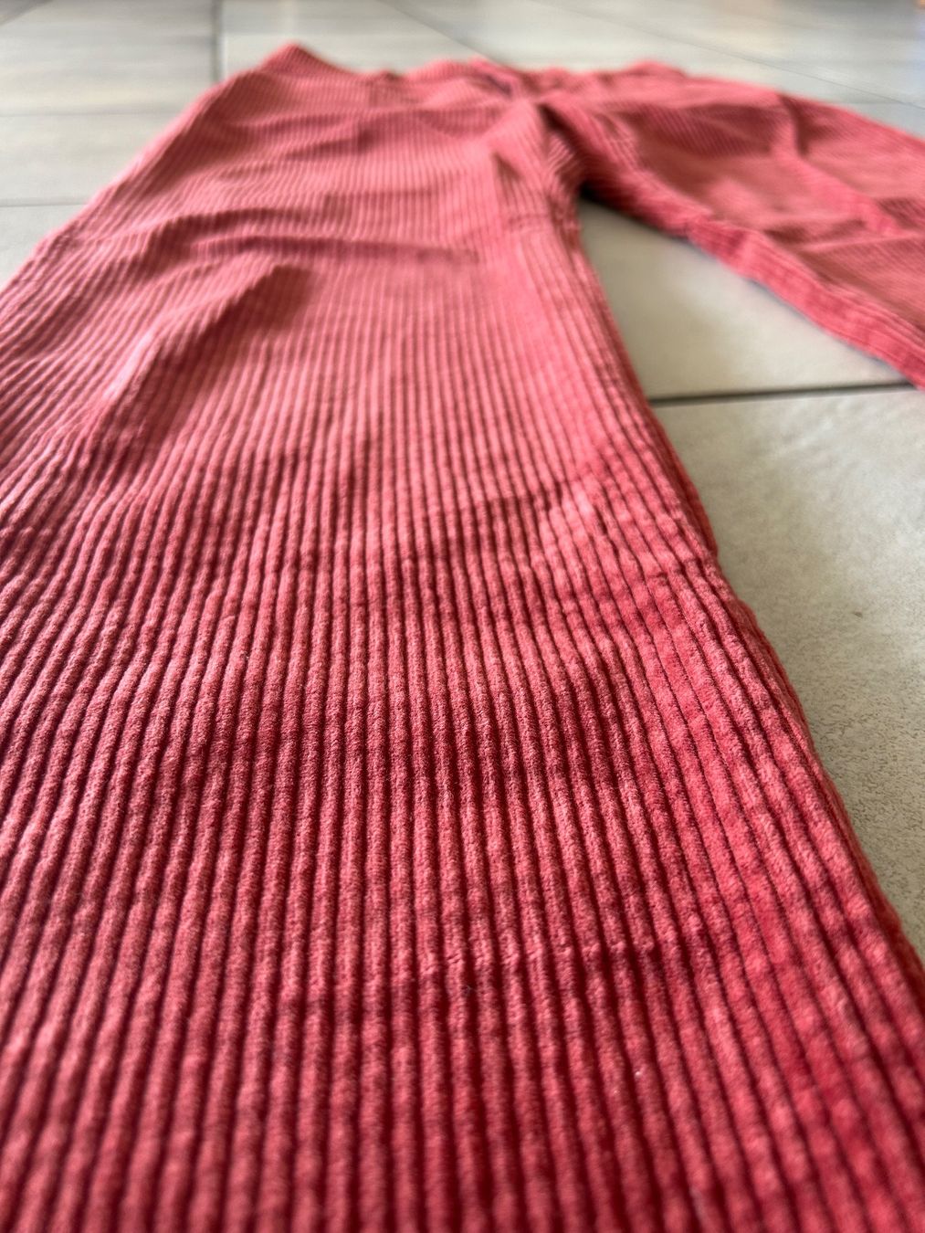 Esprit Pantaloni: Kort Cort Manchester Hose Esprit Neu – Nuovo (secondo la descrizione) da Steffisburg venduto da smocky17 3