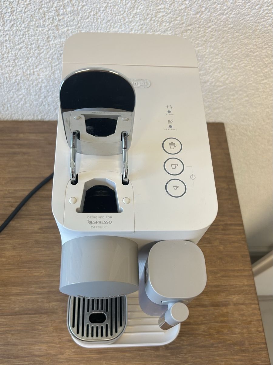 Nespresso Macchine per caffè & Macchine per espresso: Nespresso Lattissima One Kaffeemaschine – Usato da Olten venduto da Nalacluni 2