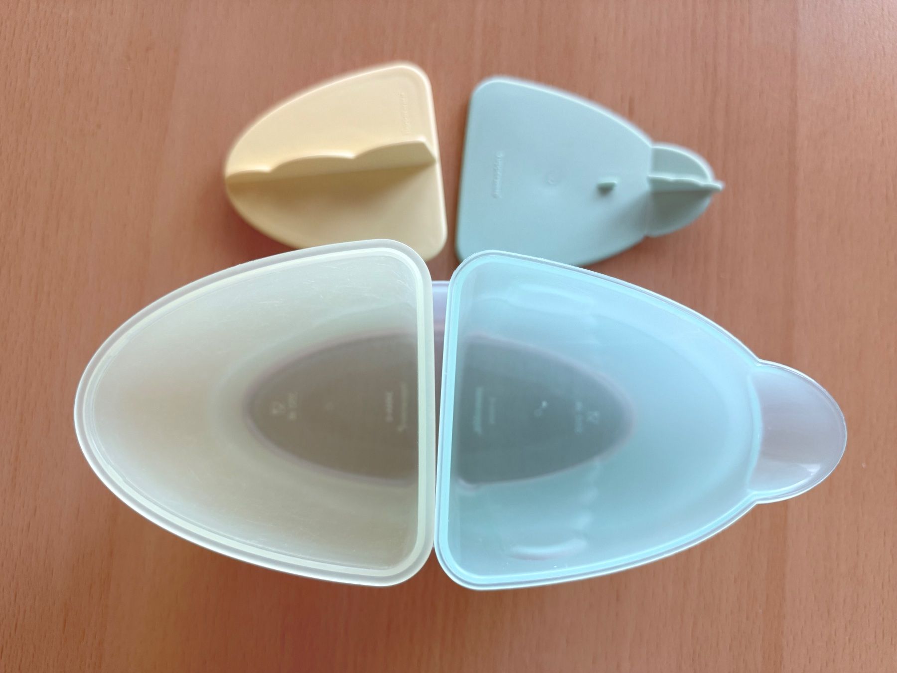 Tupperware Contenitori & Simili: 2 Tupperware Krüglein à 350ml plus Ständer dazu – Usato da Wallbach venduto da logologo01 2