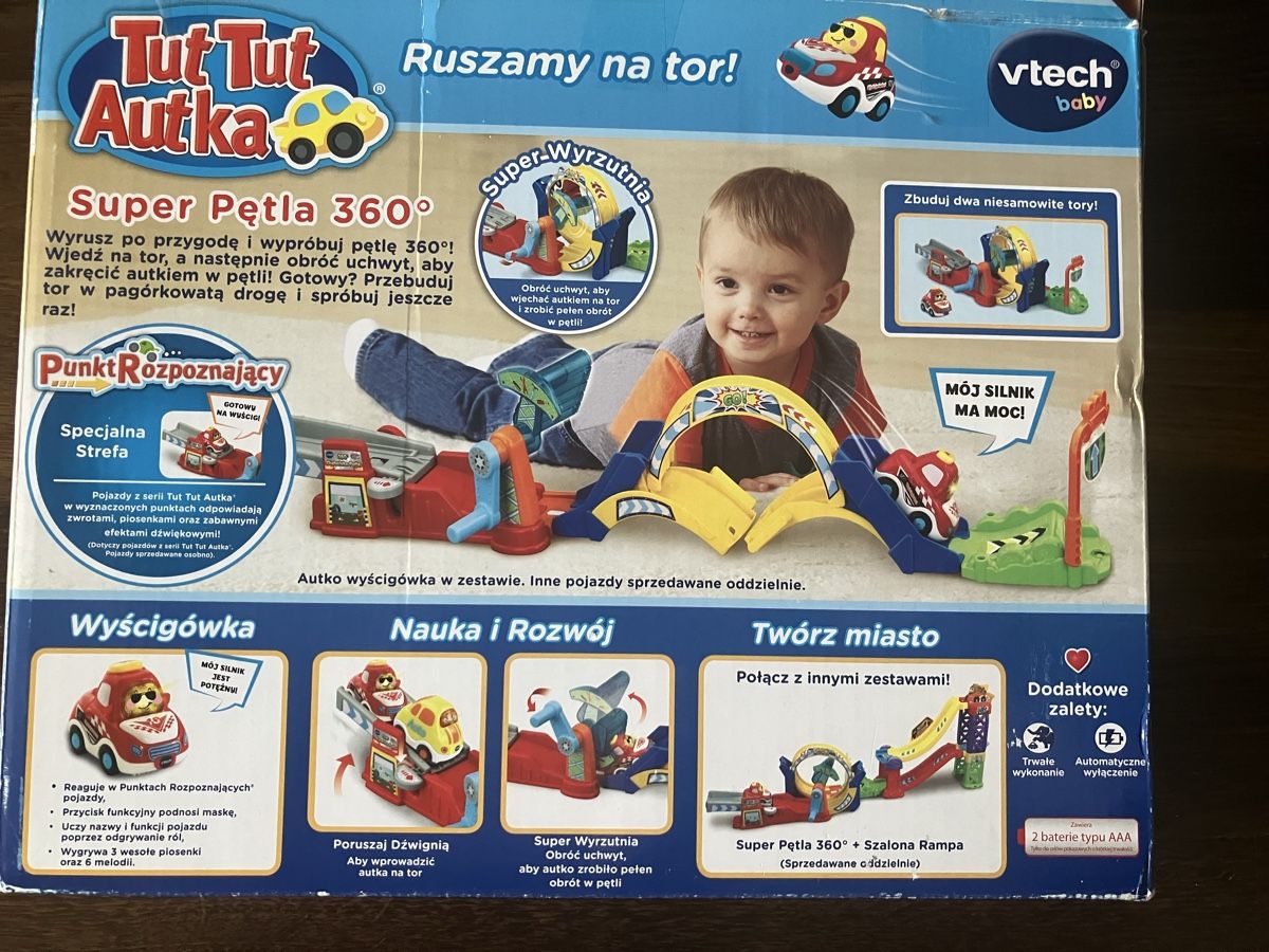 Jouets: Auto Rennbahn  – D'occasion à Adliswil par gac_7kqc 1