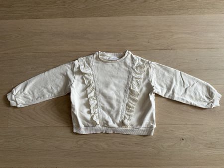 Joli pull sweat Mango blanc cassé 7-8 ans 128cm avec volants