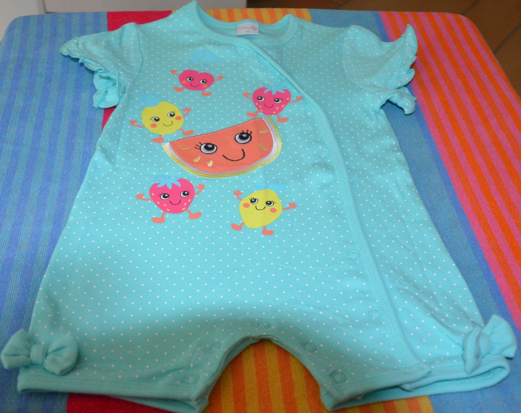 Lotti & Set di vestiti: TAILLE 80 – Usato da Chiasso venduto da Dolly015