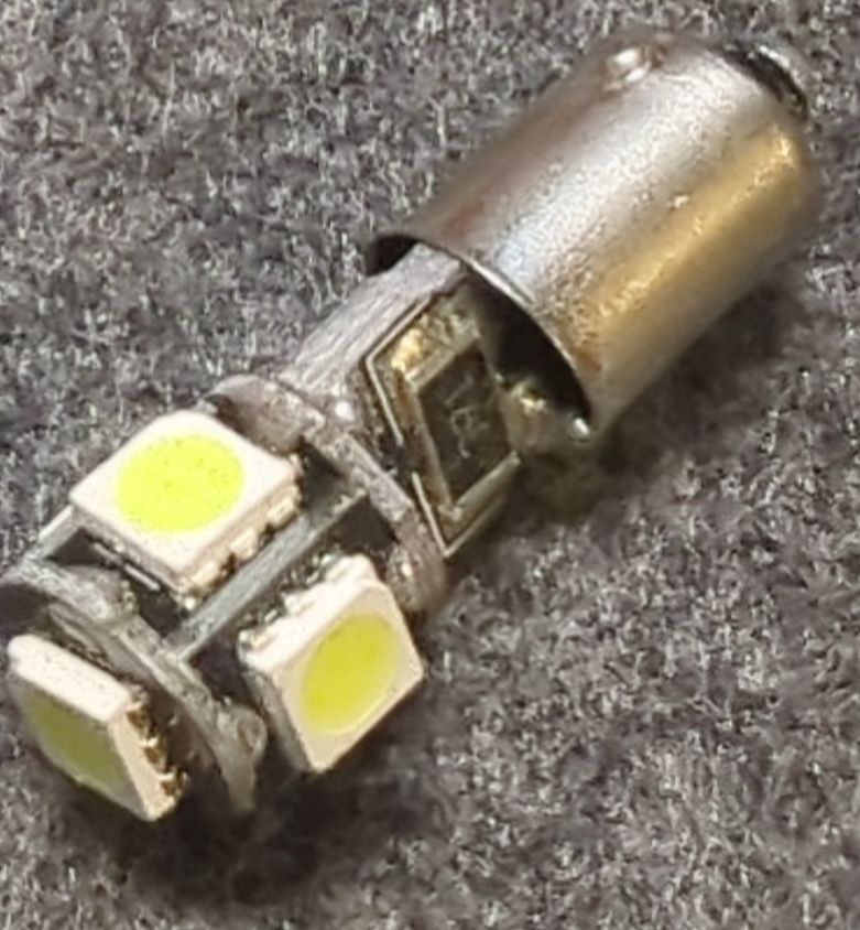 Lampade: LED Lampe 12V BA9S – Nuovo e nell'imballaggio originale da Eisten venduto da manuel.furrer