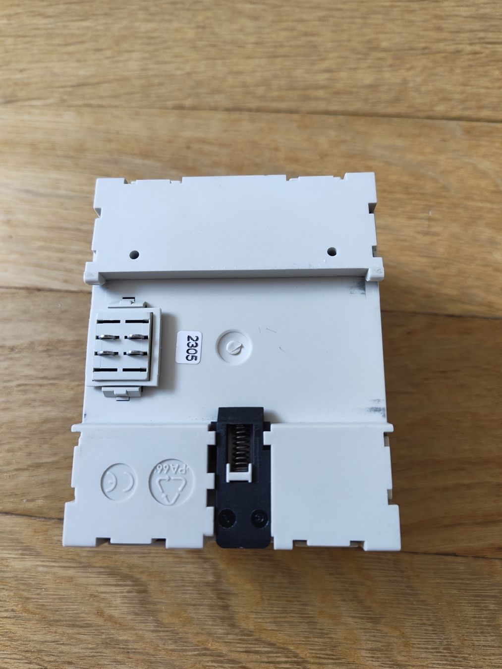Elektronikbauteile: Diverse KNX Geräte – Gebraucht aus Basel von mar_x2m6 2