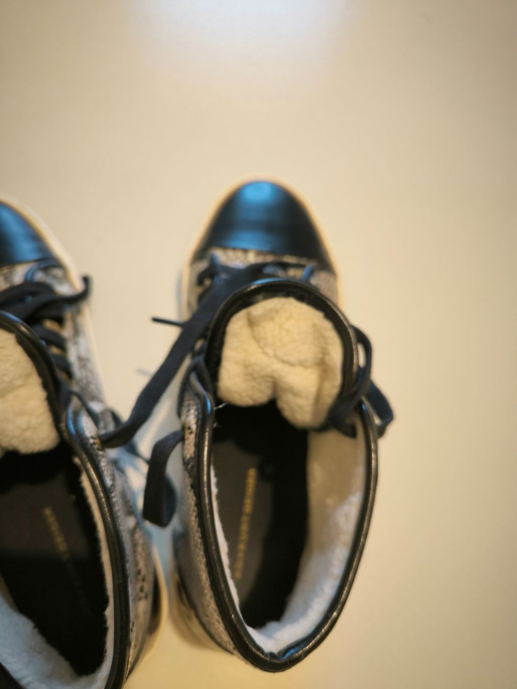 Kurt Geiger Scarpe da donna: Kurt Geiger Sneaker mit Schlangenmuster EU38 – Usato da Wallisellen venduto da C_DM 6