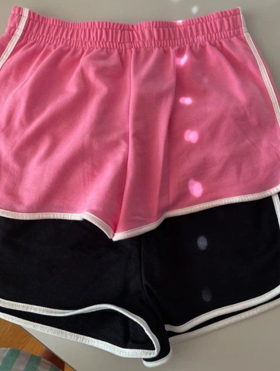 Primark Pantaloni: 2 × Runner Shorts PRIMARK – Nuovo e nell'imballaggio originale da Riehen venduto da markstre11 1