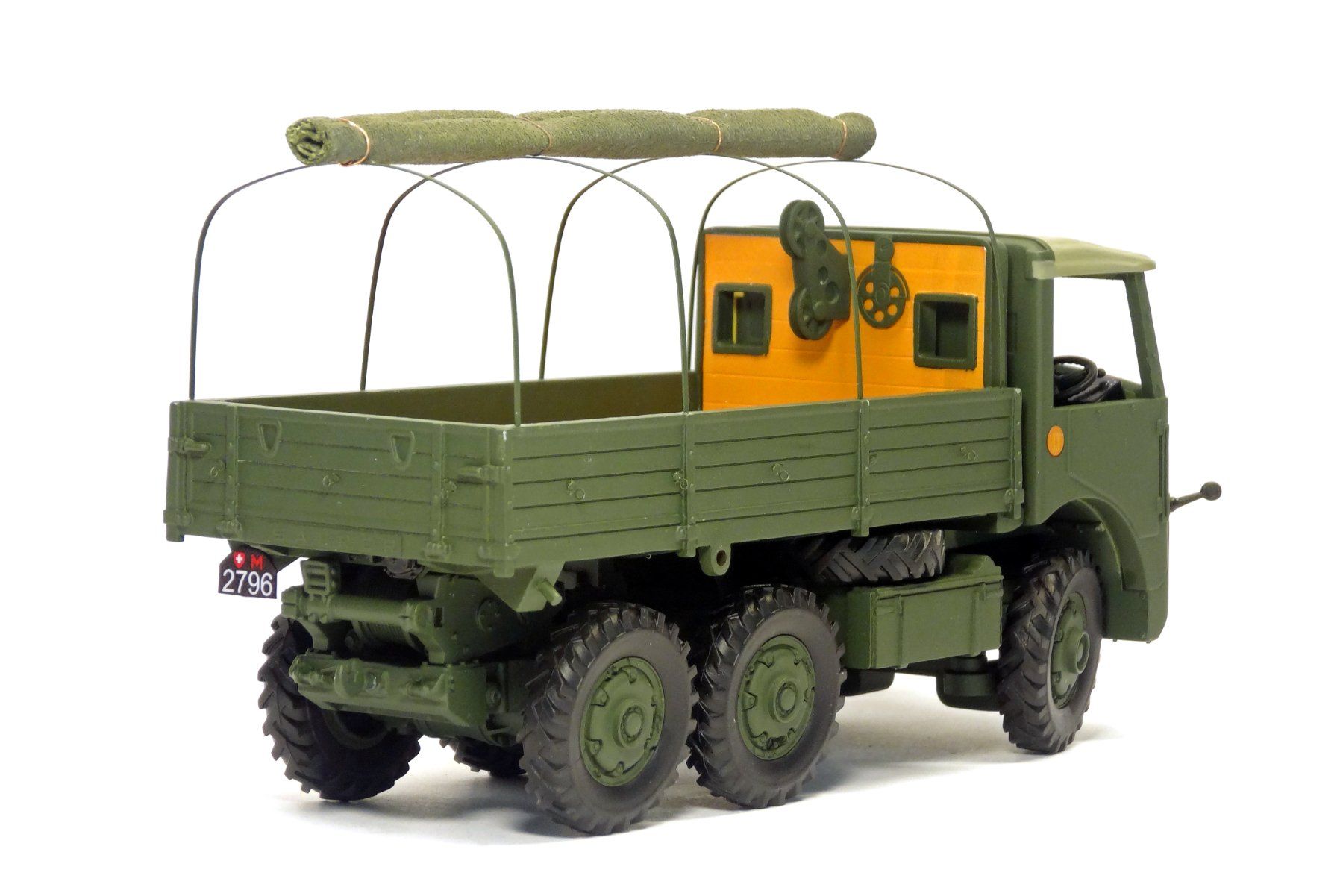 Kit di modellismo & Modellini statici: Saurer M6 Tannengrün 1:35 – Nuovo e nell'imballaggio originale da Lenk im Simmental venduto da AFM-Modellbau 3