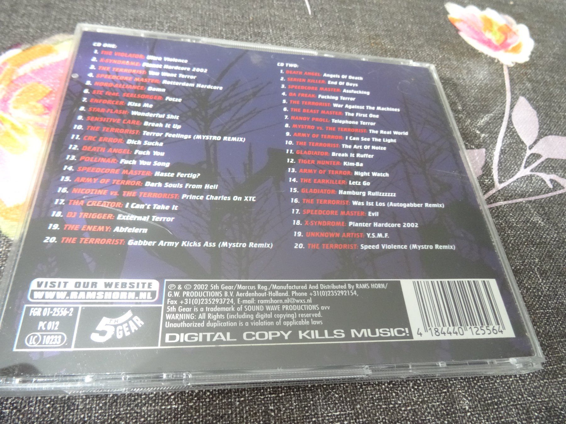 CD: TerrorCore - CD – Usato da Olten venduto da Disc-Ausverkauf 1