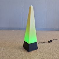 LED Pyramid Lamp Innovesta Tischlampe Farbwechsel Lampe