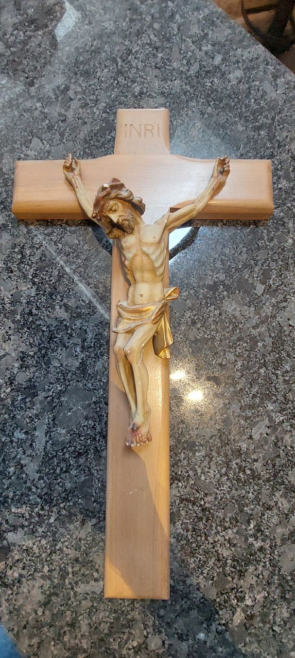 Figuren: Kruzifix mit Korpus Holz  – Gebraucht aus Niederwil AG von bertomach 2