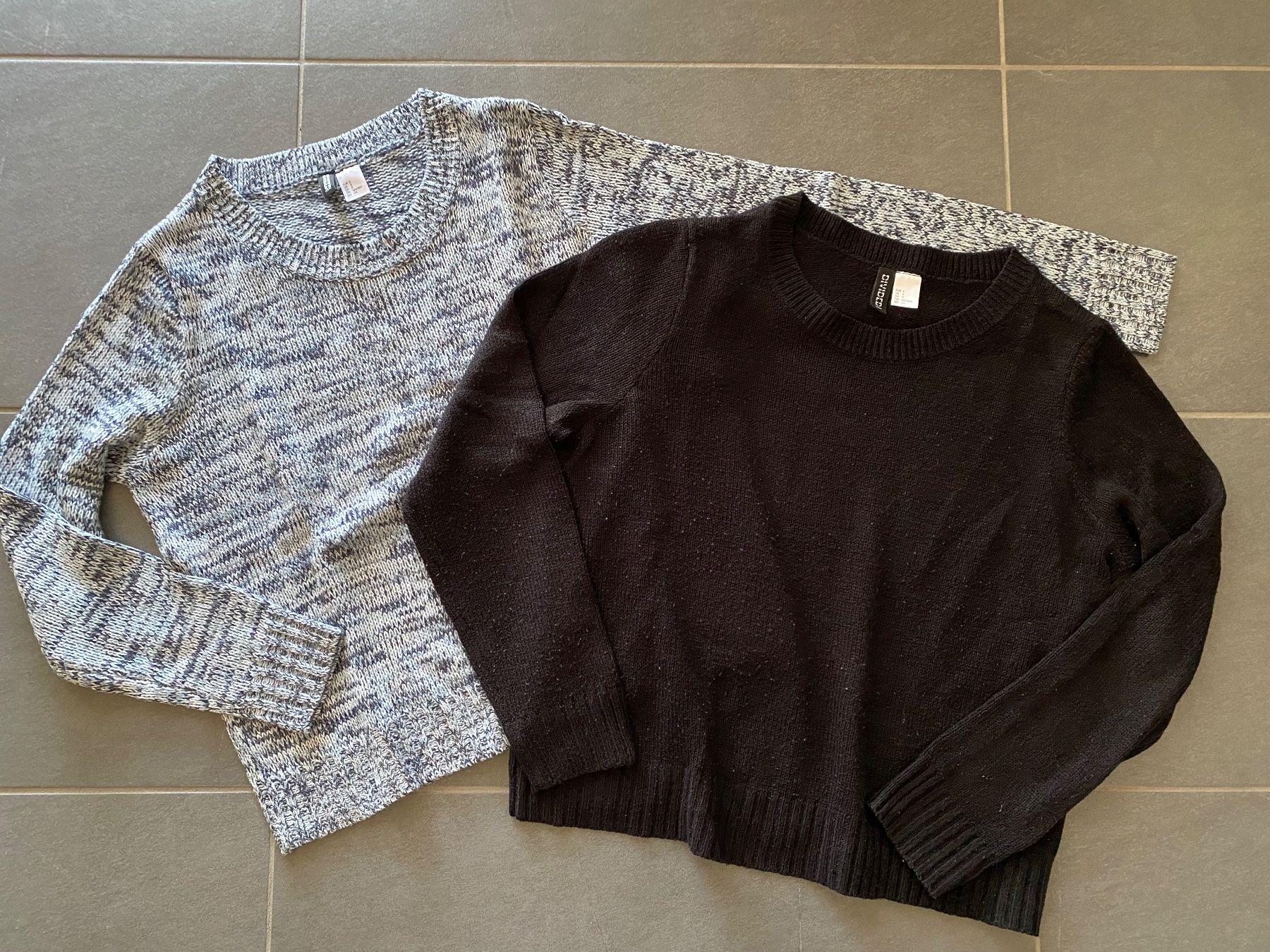H&M Maglioni & Felpe: 2 schöne Strickpullover H&M Gr.S – Usato da Wallenried venduto da Asyano