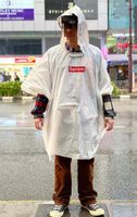 Supreme Regenjacke Poncho | weiss