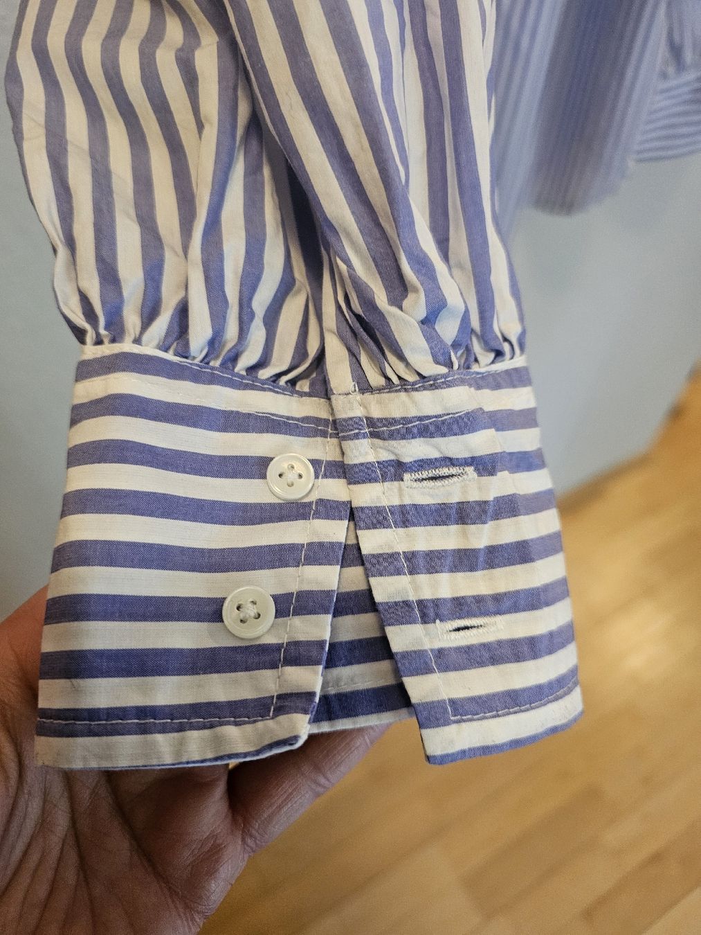 C&A Camicette: Gestreifte C&A Bluse mit Strass-Details, Grösse 44 – Usato da Bern venduto da Oscarella 5