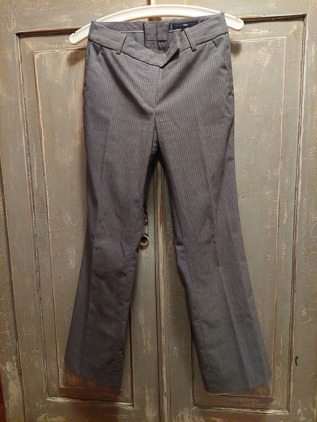 H&M Hosen: H&M . Hose 34 – Gebraucht aus Besenbüren von teluride89 1