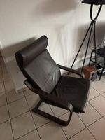 Bequemer Ledersessel mit Holzgestell, dunkelbraun, Ikea