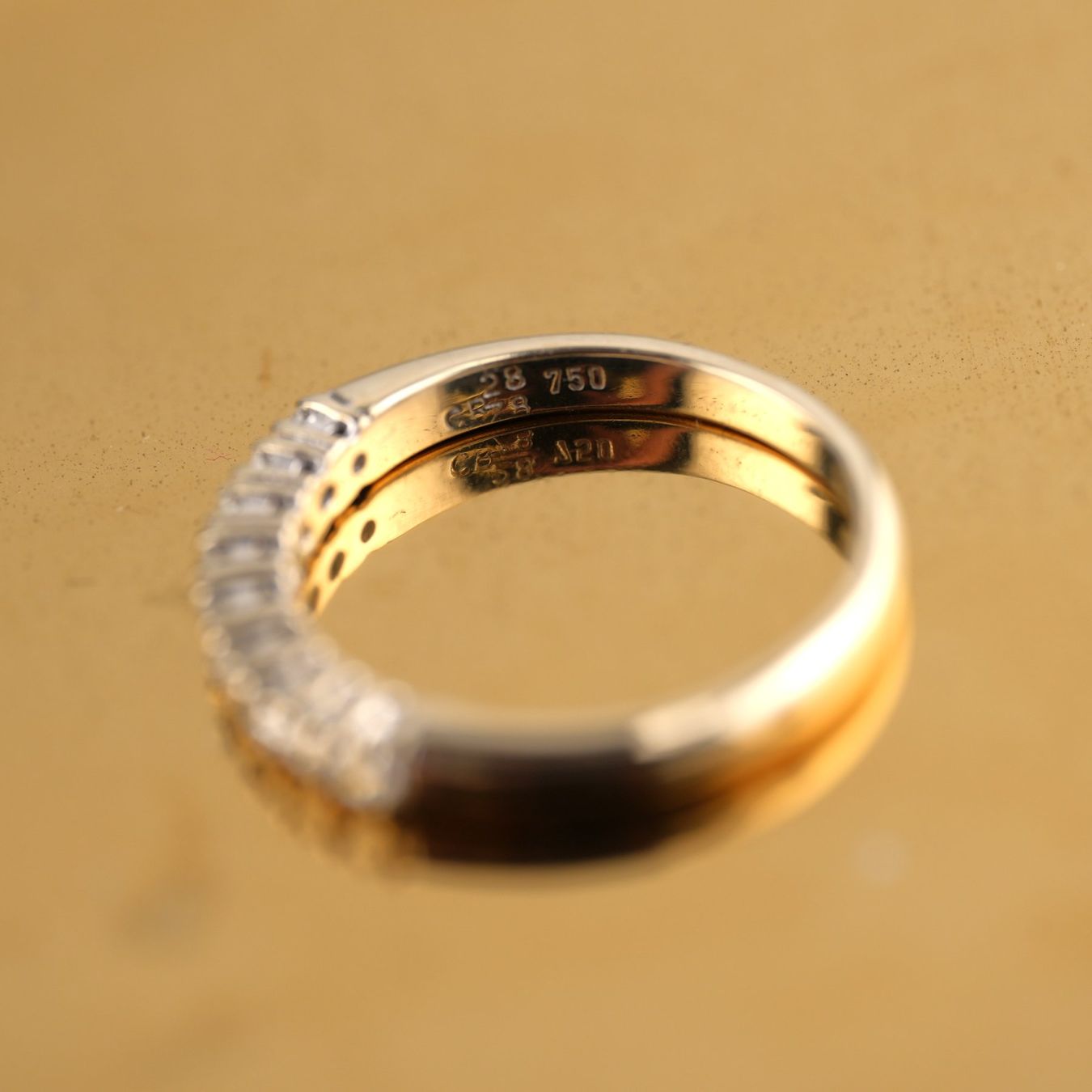 Ringe: Goldring 18K mit 9 Diamanten – Gebraucht aus Basel von Vip24 4
