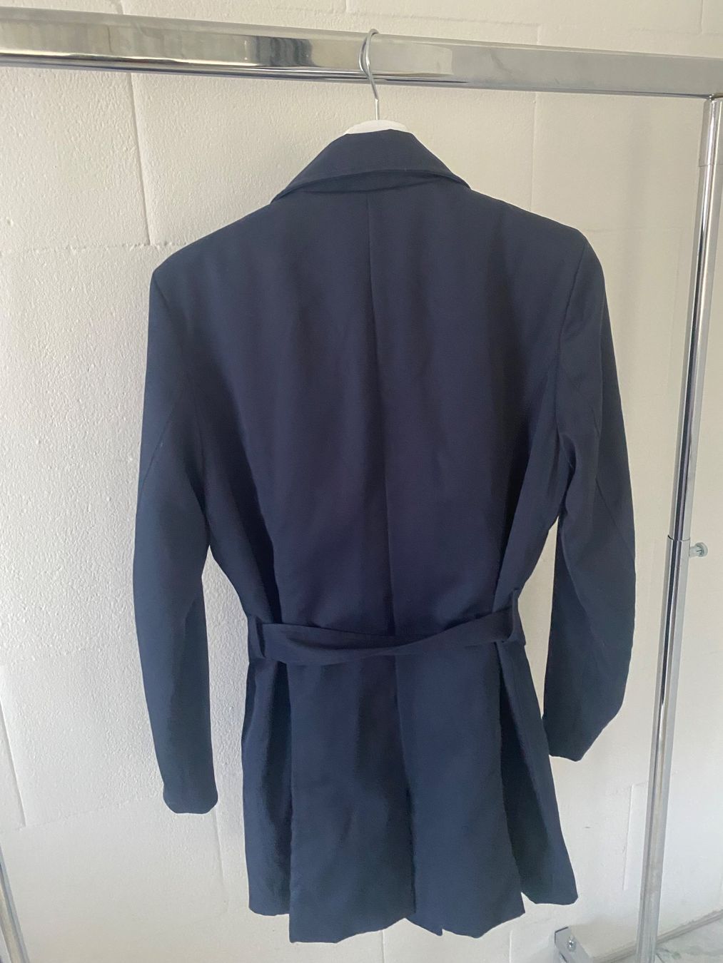 Only Cappotti: Trenchcoat Only dunkelblau – Usato da Bürglen TG venduto da Seepferdli 2