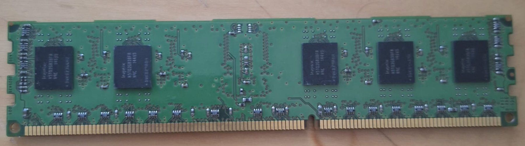 Kingston Memoria / RAM: Kingston KTH-PL313S/2G (x3) – Usato da Thalwil venduto da dan_k8fh 2