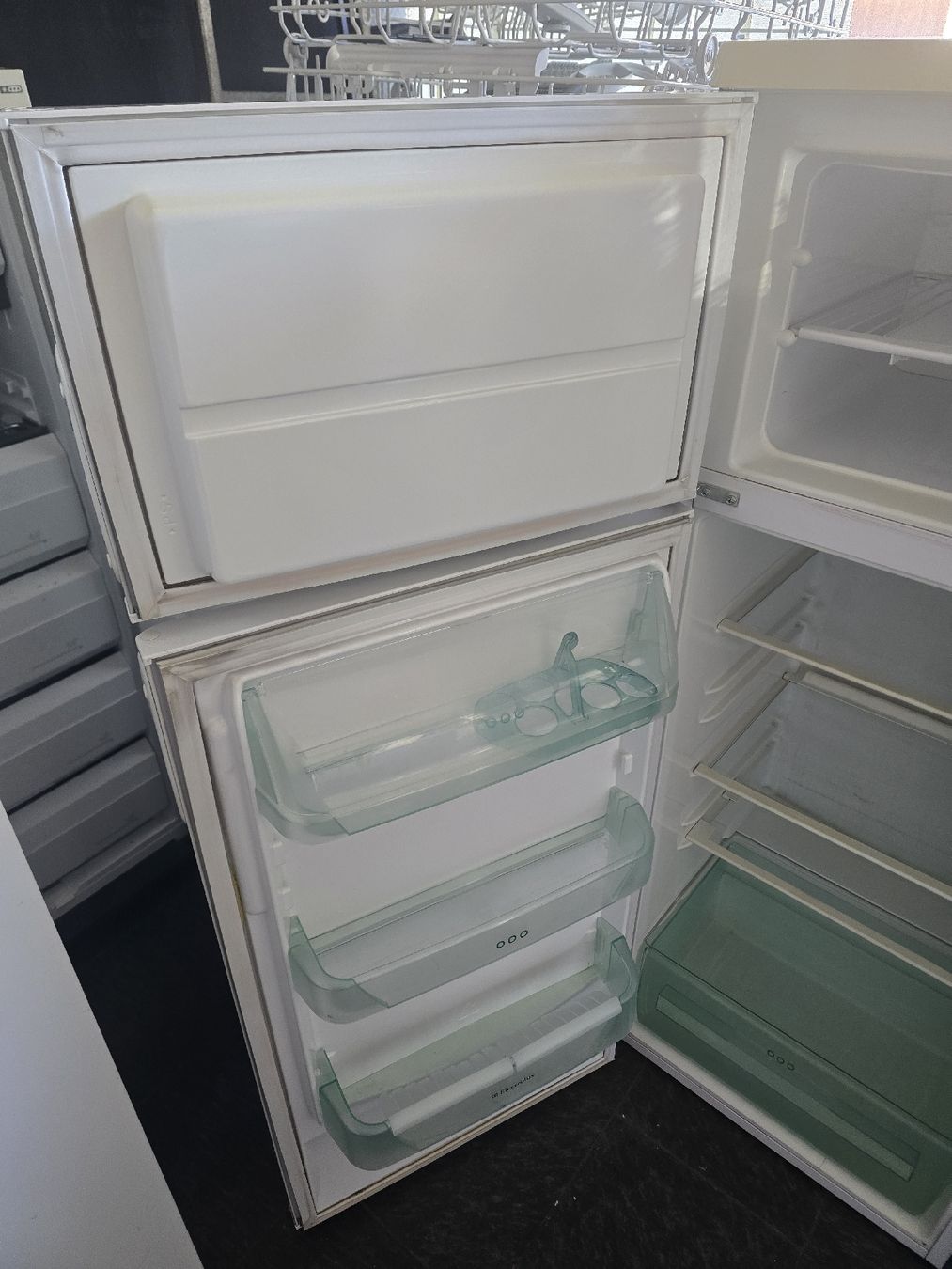 Electrolux Frigoriferi: Electrolux Kühlschrank mit Truhe – Usato da Oberburg venduto da B-2 2