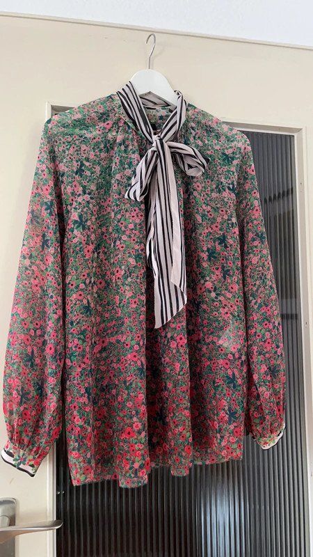 Marc Cain Blusen: Marc Cain Collection Damen Bluse mit Schluppe Gr. 42 – Neu (gemäss Beschreibung) aus Brütten von Style-Snob 3